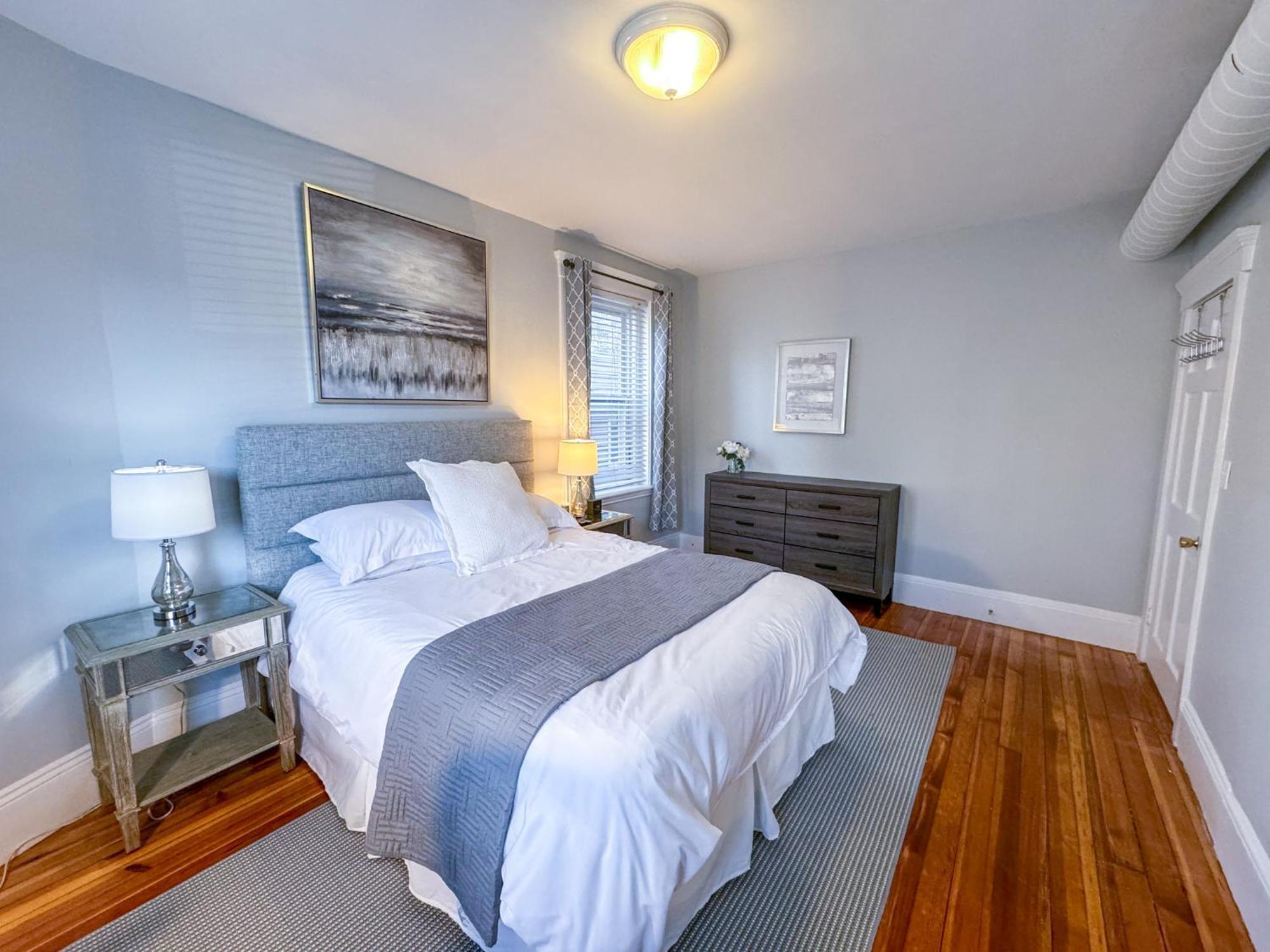 Ferienwohnung Huge,3 Bed,2Bath,Public Transport,Boston,Sleeps 9 Brookline Exterior foto